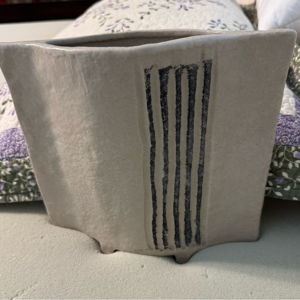 Postmodern irregular shaped‎ vase